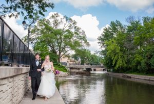 Wedding Bride Groom Naperville Riverwalk