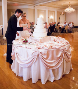 Wedding Bride Groom Cake Cut