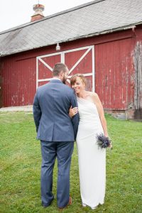 Bride groom portrait barn, LeRoy Oakes St Charles