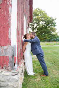 bride groom kiss portrait barn, LeRoy Oakes St Charles