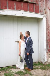 bride groom kiss portrait barn, LeRoy Oakes St Charles