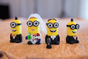 Wedding cake minions