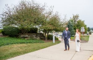 Bride Groom walk, Courthouse